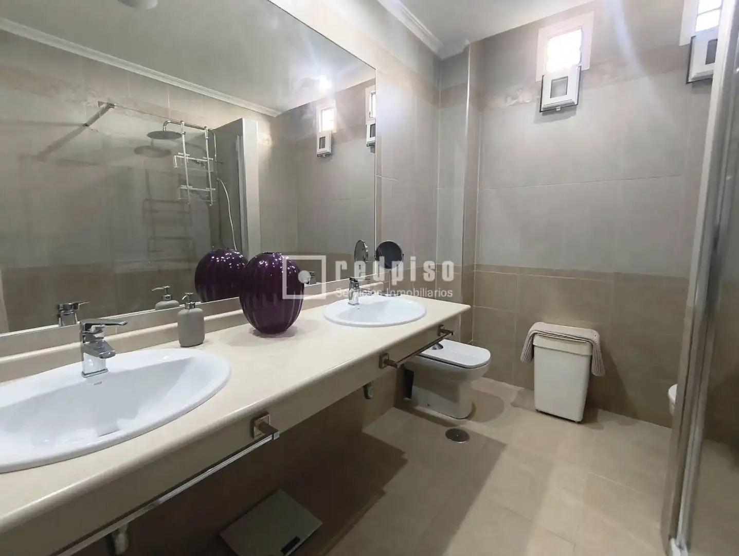 Baño de Piso de alquiler en Sevilla con Aire acondicionado, Terraza y Amueblado