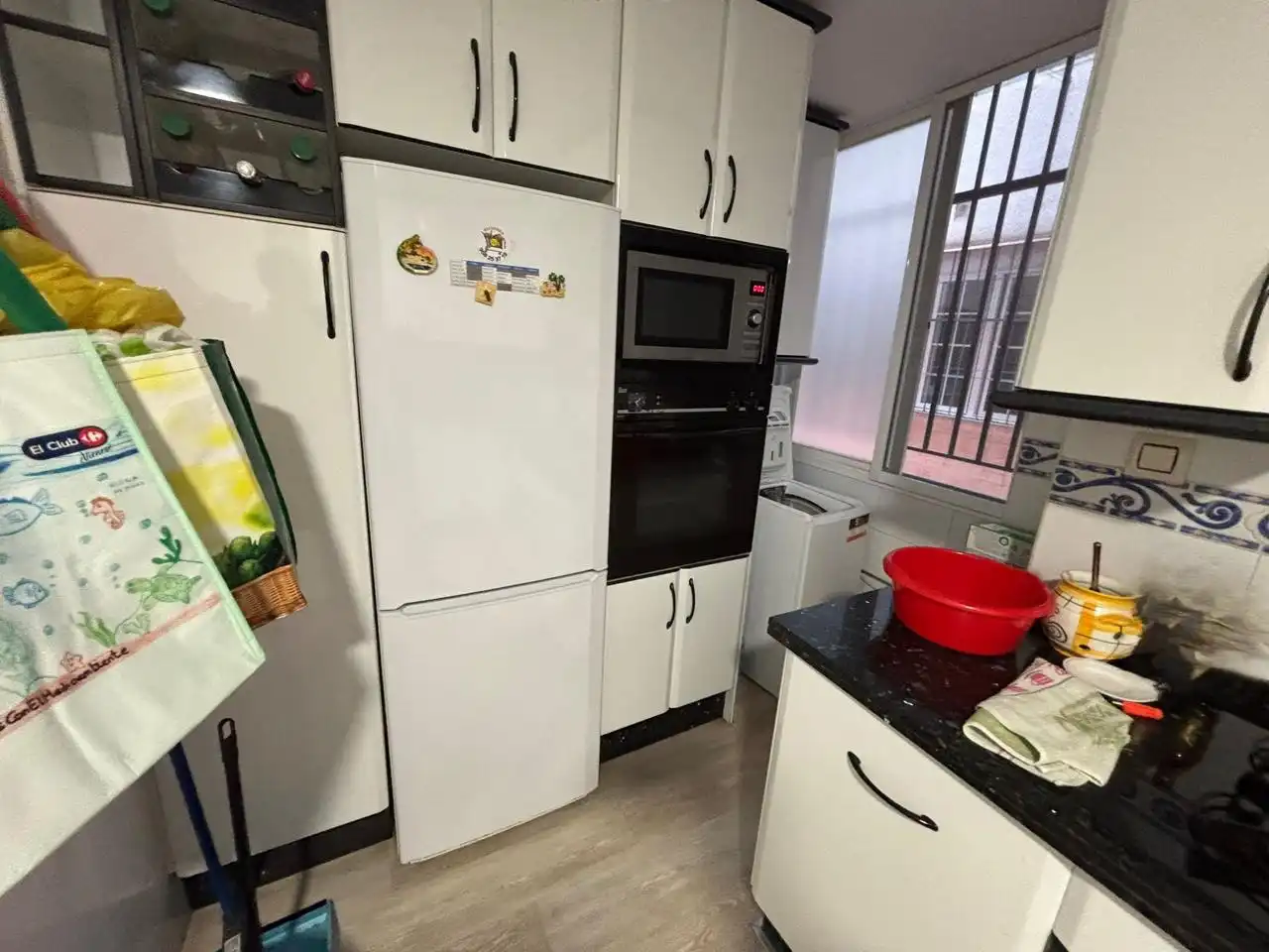 Kitchen of Flat for rent in Granada