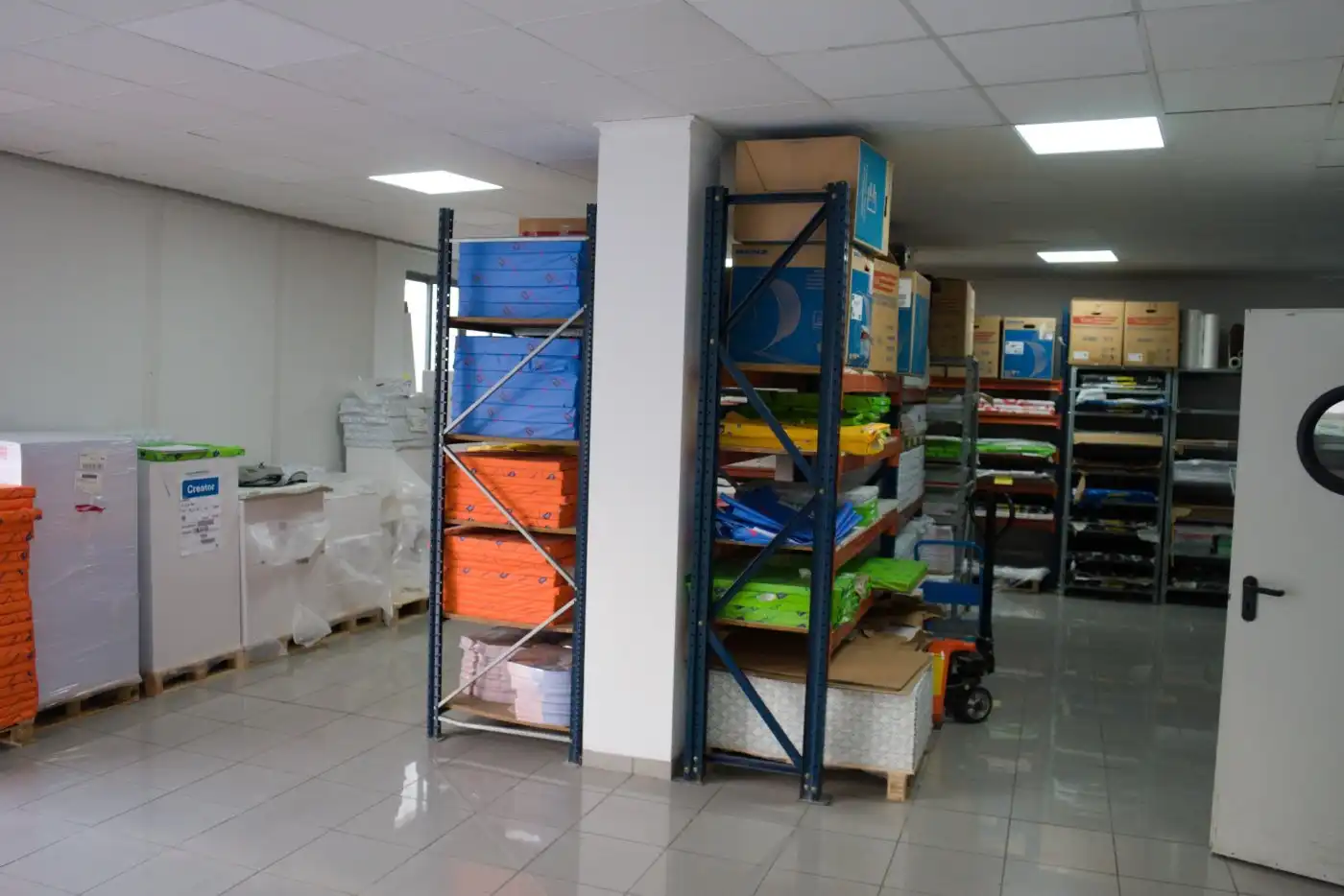 Local en venta en Torrent con Aire acondicionado