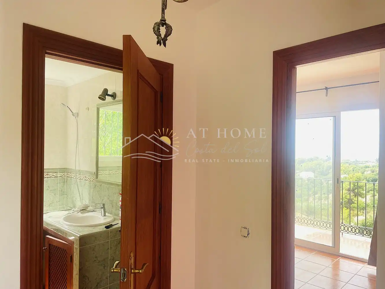 Casa o chalet de alquiler en Nerja con Terraza, Piscina y Horno