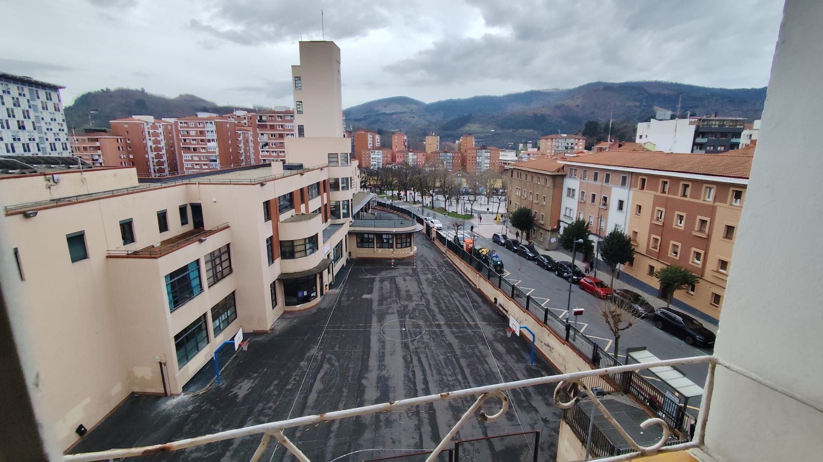 Pis en venda a Barrio de Uribarri, Uribarri