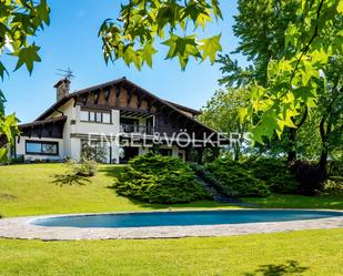 Exterior view of Country house for sale in Hondarribia  with Air Conditioner, Heating and Private garden