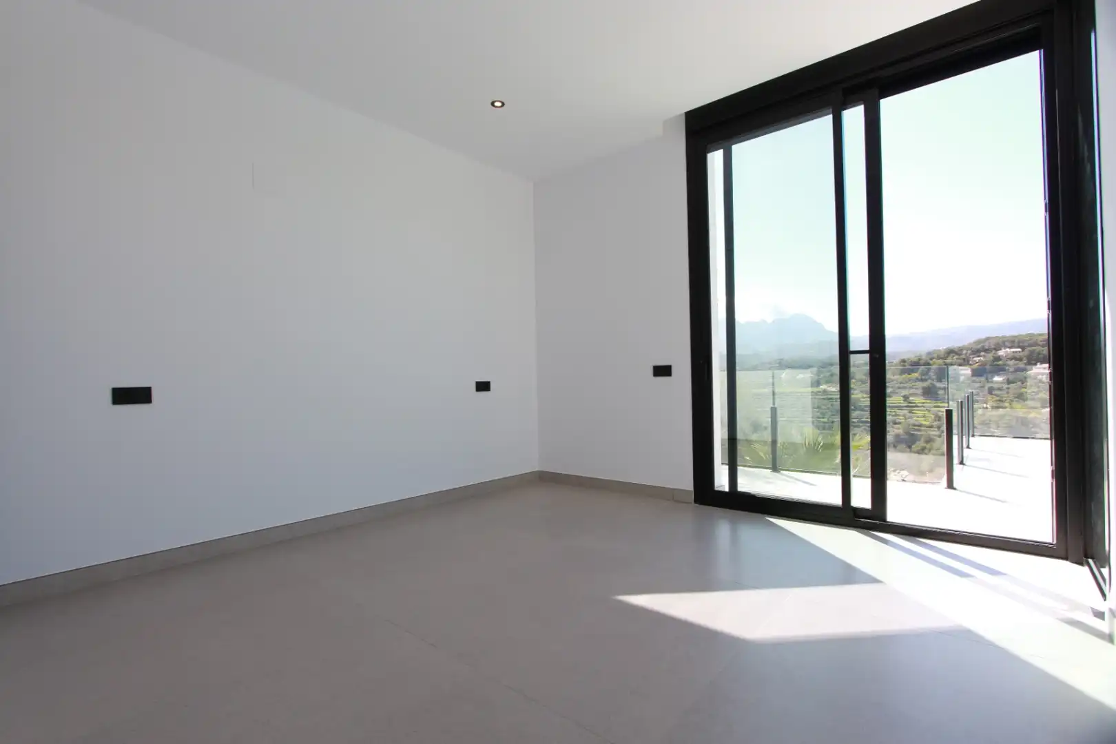 Haus oder Chalet zum Verkauf in Calpe / Calp mit Klimaanlage, Heizung und Privatgarten