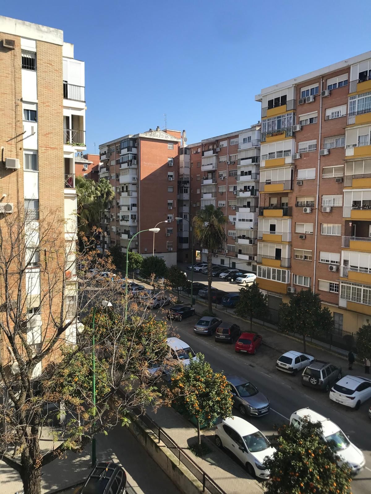 Vista exterior de Piso en venta en  Sevilla Capital