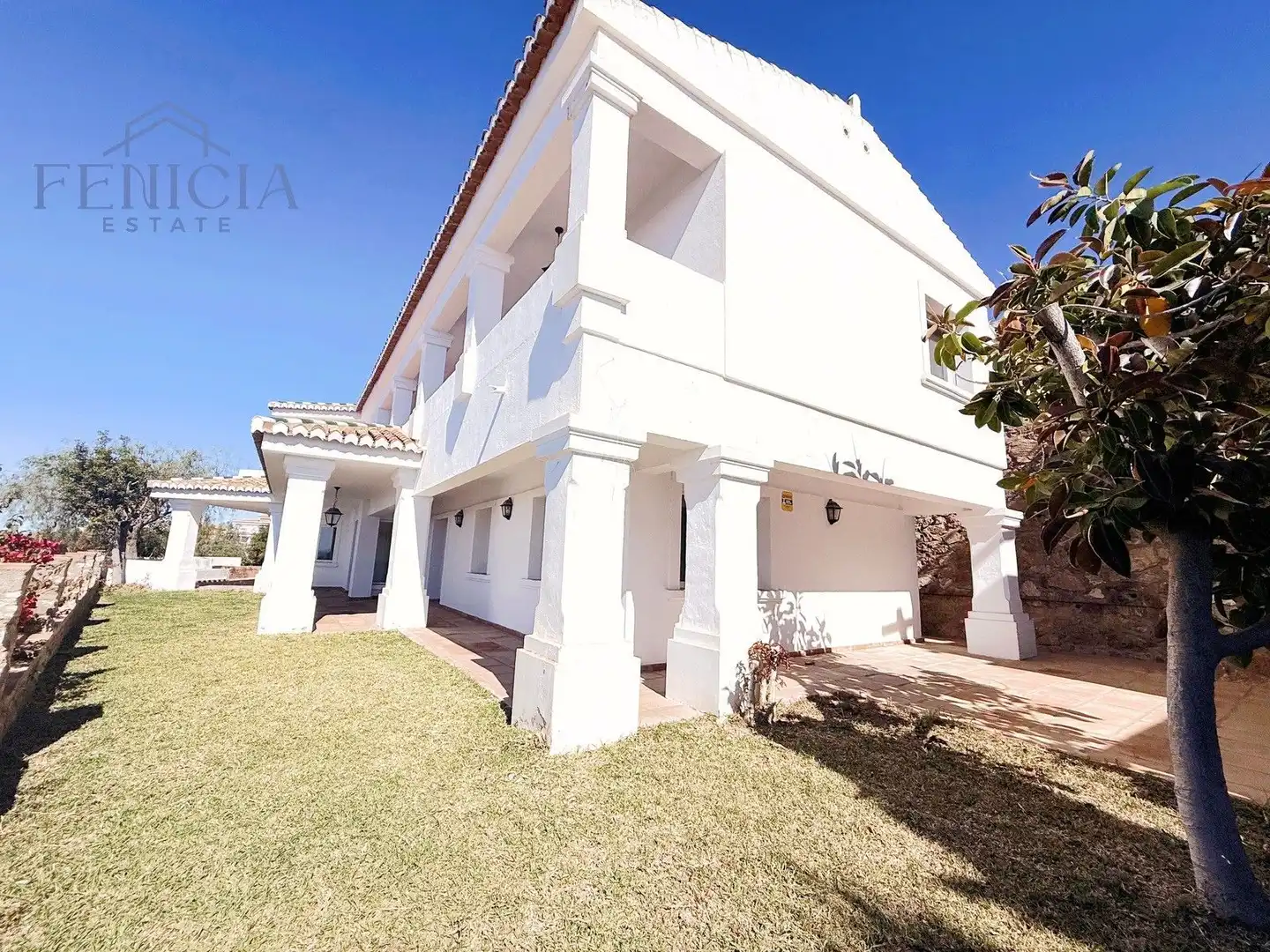 Vista exterior de Casa o chalet en venta en Almuñécar con Jardín privado, Terraza y Trastero