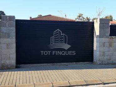 Terreno residencial en venta en Carrer Olivera