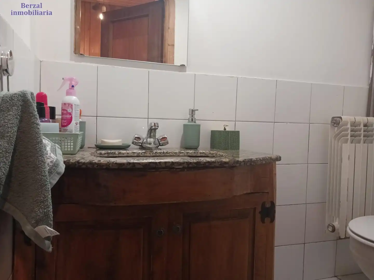 Bathroom of Houses for sale in Hornos de Moncalvillo  with Private garden, Terrace and Storage room