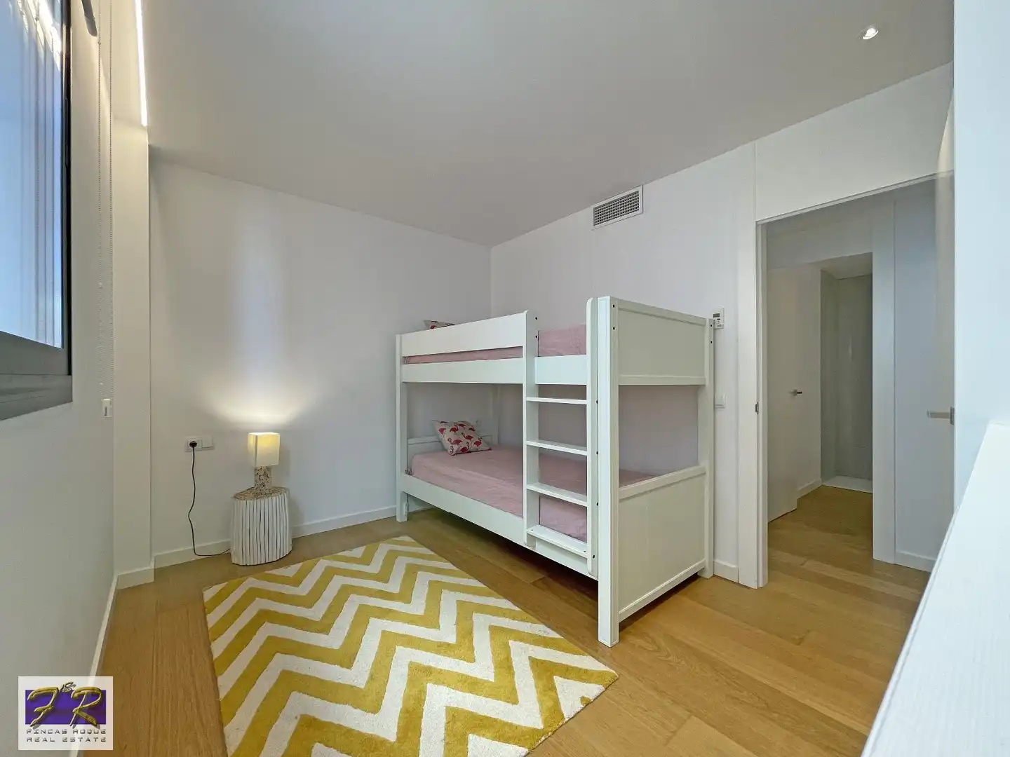 Dormitori de Pis en venda en Alcúdia amb Aire condicionat, Parquet i Terrassa