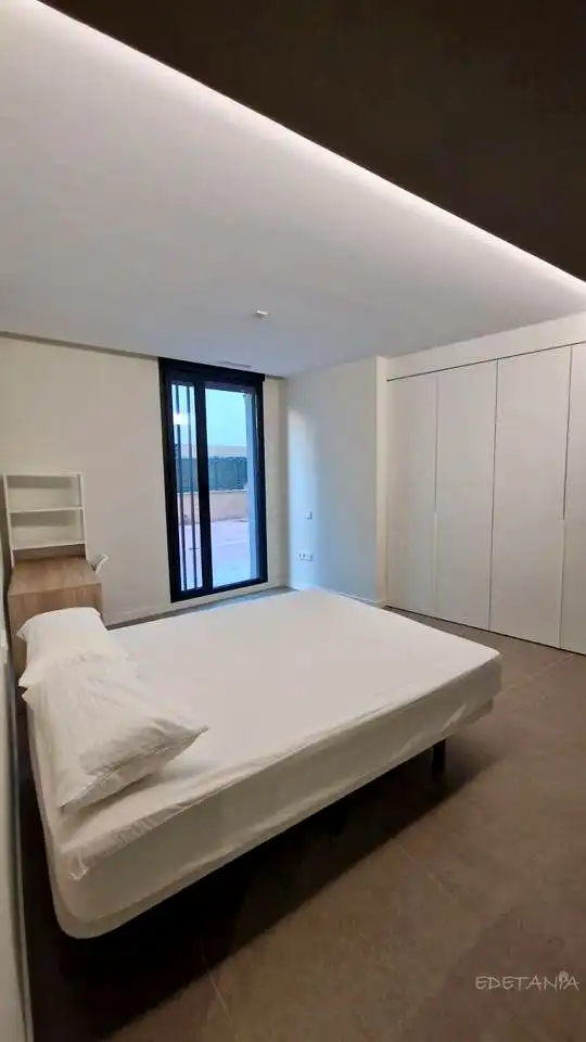Dormitori de Planta baixa de lloguer en Vinalesa amb Aire condicionat i Moblat