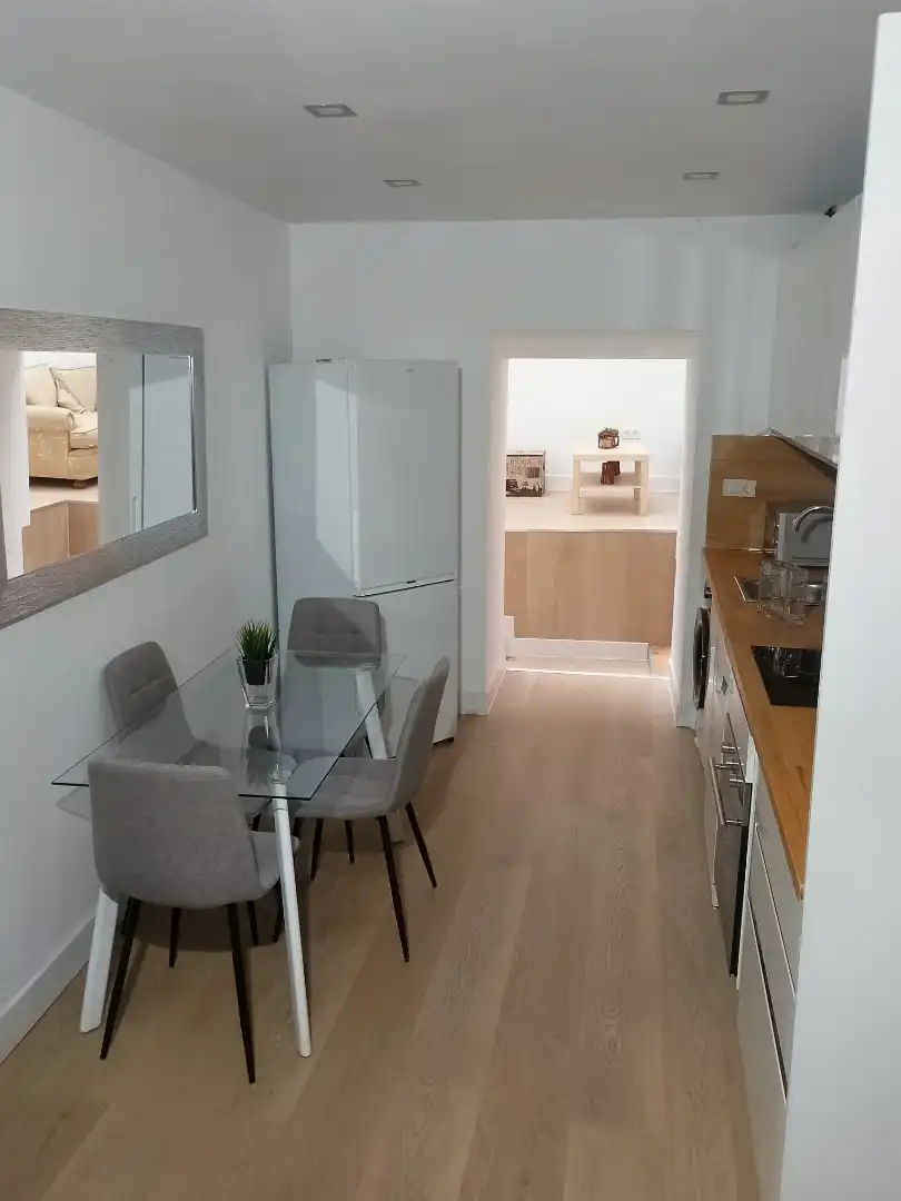 Flat with lift to rent in Calle Uría 22, imagen 12