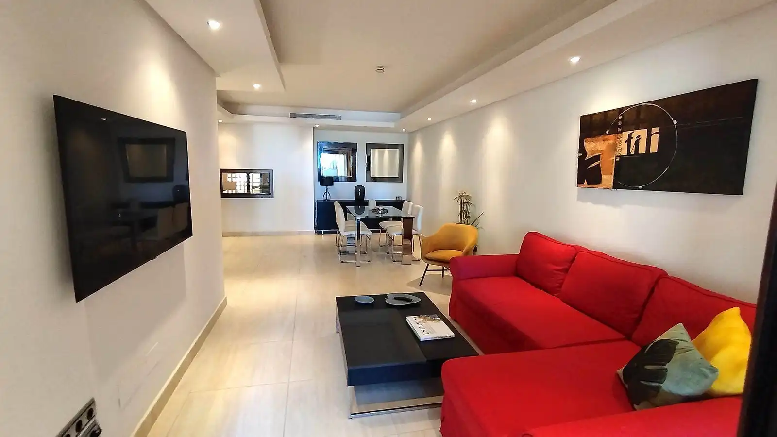 Sala de estar de Apartamento de alquiler en Estepona con Terraza, Amueblado y Internet
