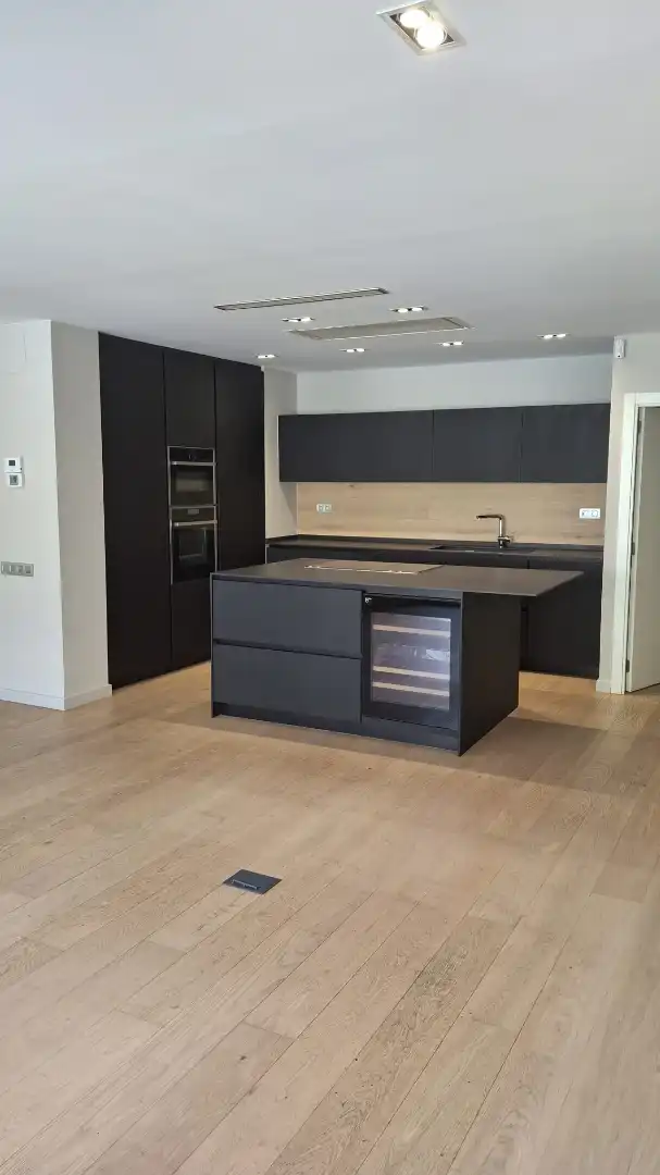 Ático con terraza en venta en Carrer del Camp 50, imagen 5