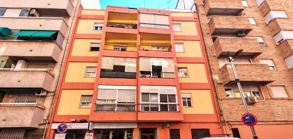 Vista exterior de Pis en venda en Torrent