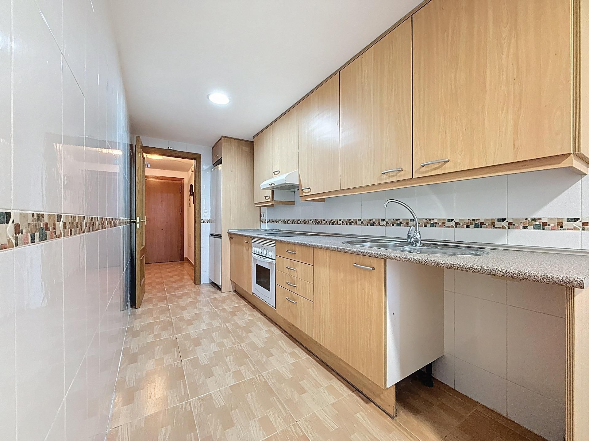Kitchen of Flat for sale in Onil  with Balcony