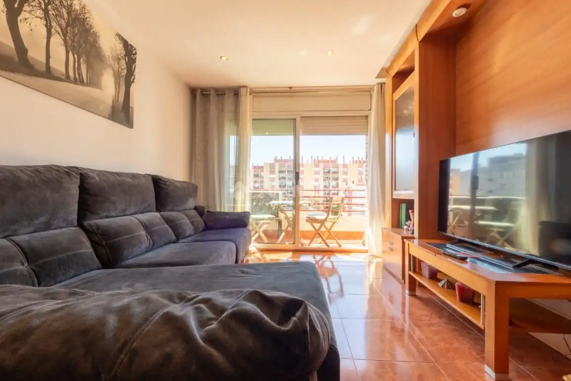 Sala de estar de Piso en venta en Tarragona con Aire acondicionado, Calefacción y Parquet