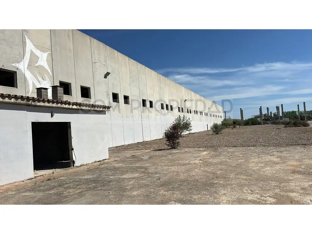 Exterior view of Industrial buildings for rent in Bunyola