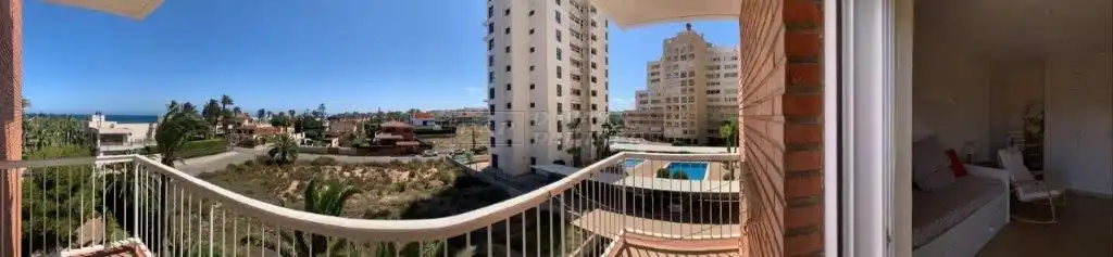 Apartamento con terraza en venta en Mar del Coral 7, imagen 3