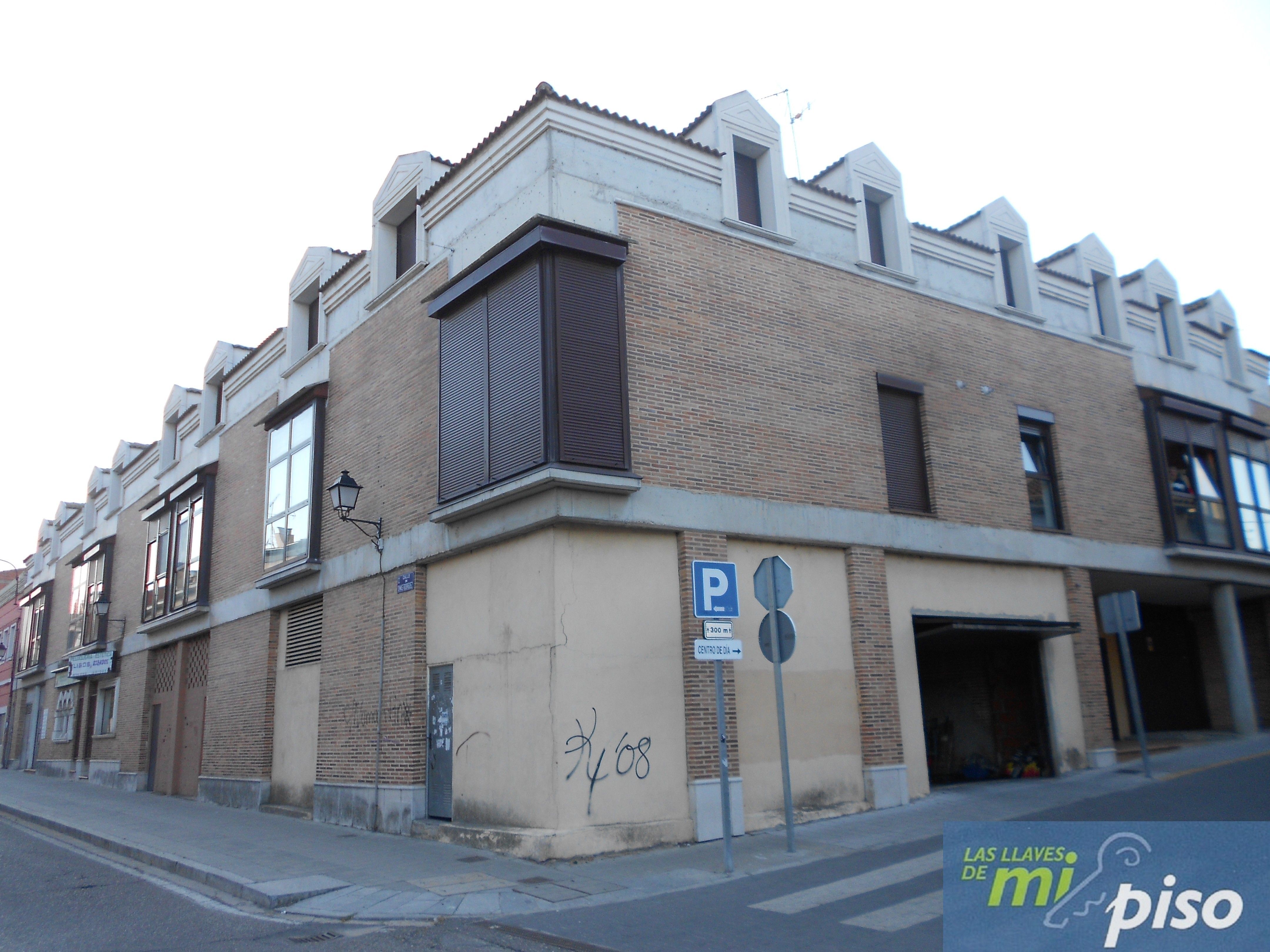 Vista exterior de Garatge en venda en Tordesillas