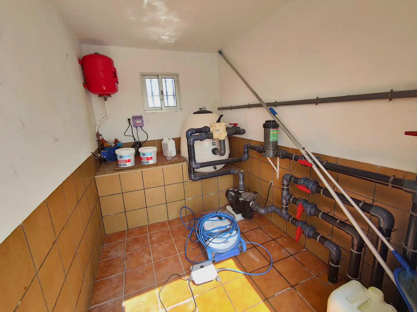Finca rústica en venta en El Cuervo de Sevilla con Aire acondicionado, Jardín privado y Terraza