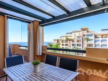 Apartment mit Balkon zum Verkauf in Avda. de los Cisnes