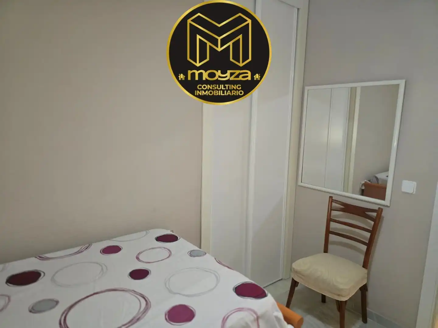 Wohnung zur Miete in Roquetas Pueblo