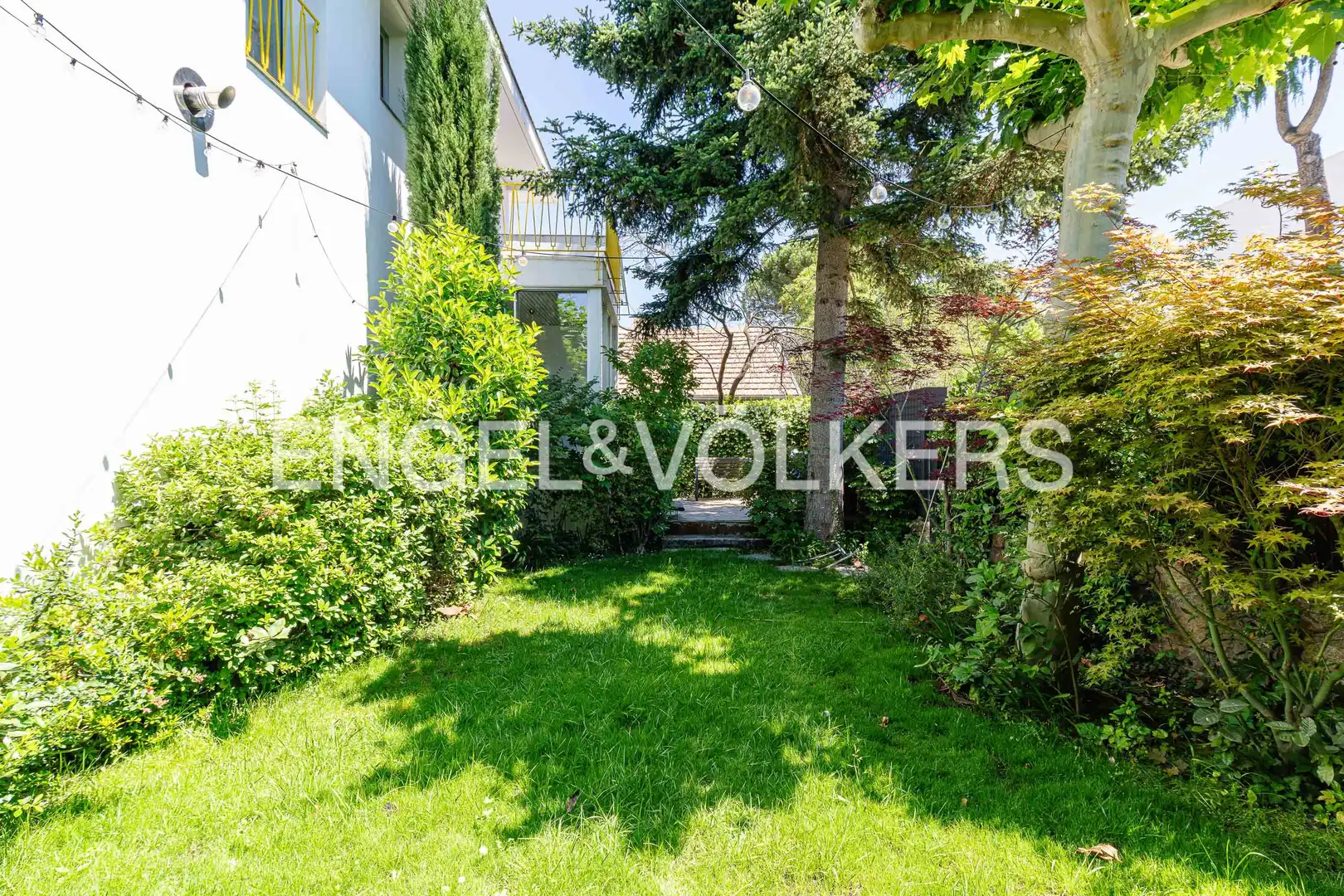 Jardín de Casa o chalet en venta en Madrid con Aire acondicionado, Calefacción y Jardín privado