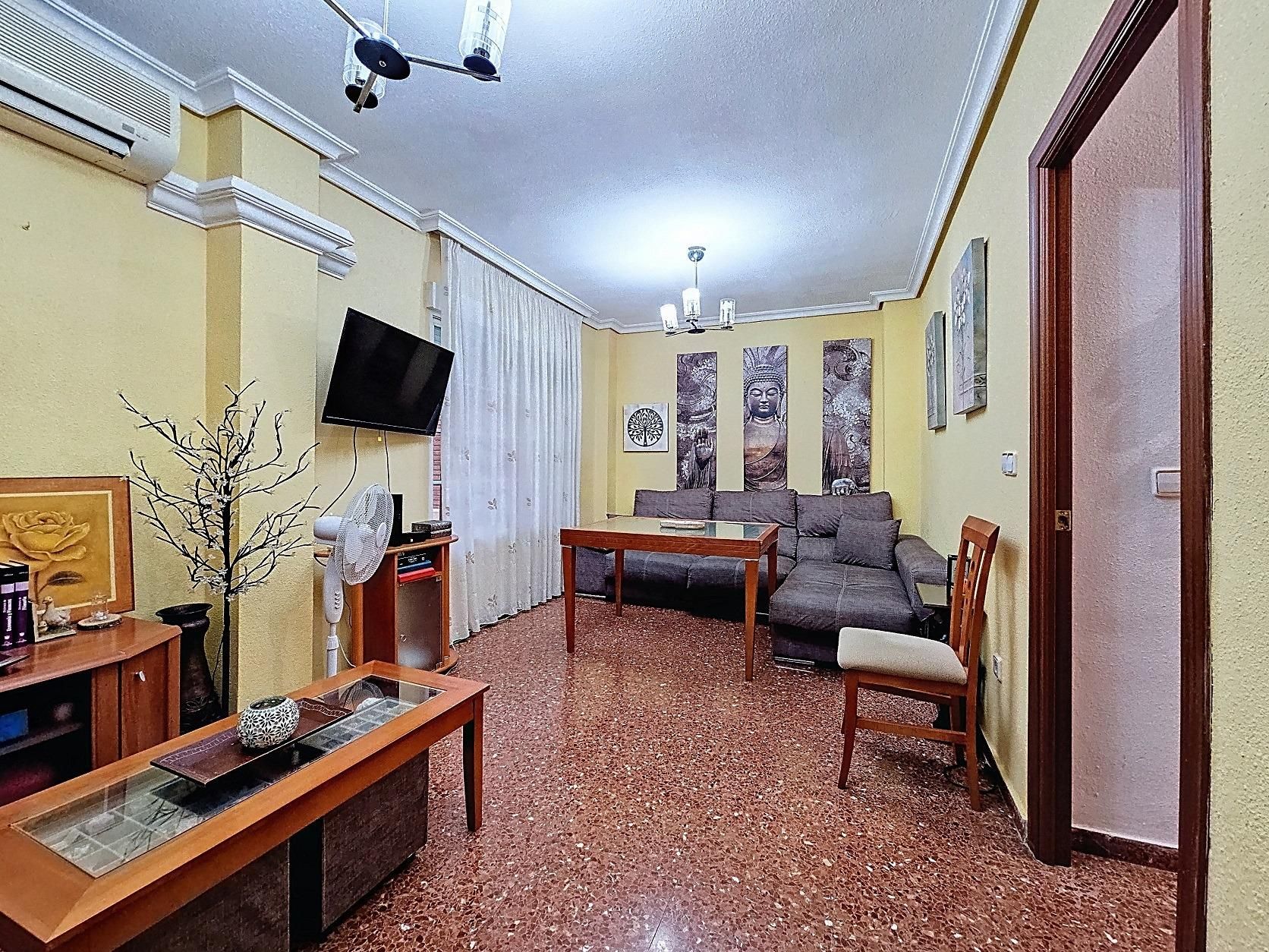 Sala d'estar de Pis en venda en  Córdoba Capital amb Aire condicionat i Traster