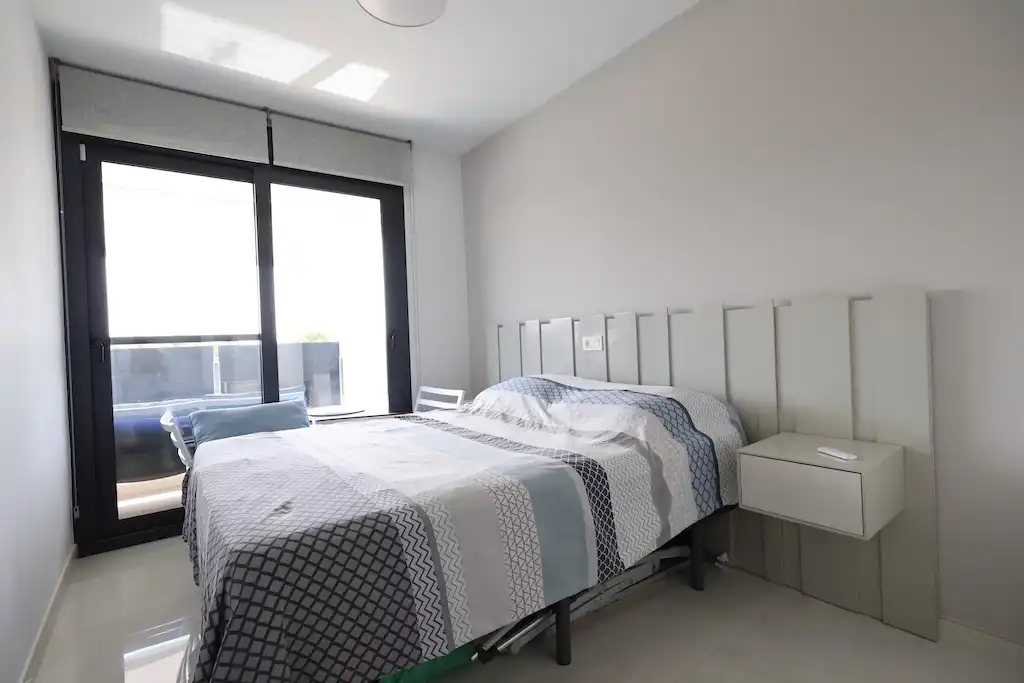 Apartamento con piscina en venta en Orihuela Costa, imagen 5
