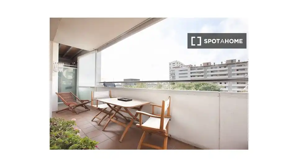 Habitación en Diagonal Mar i el Front Marítim del Poblenou