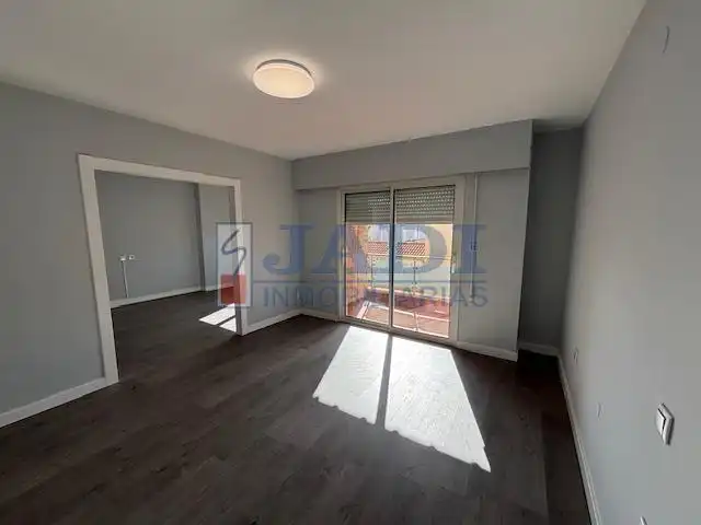 Flat with lift for sale in Valdepeñas