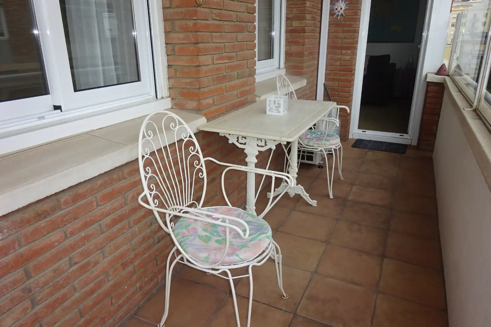 Flat for rent in Carrer de Bordeus, Barri de les Corts