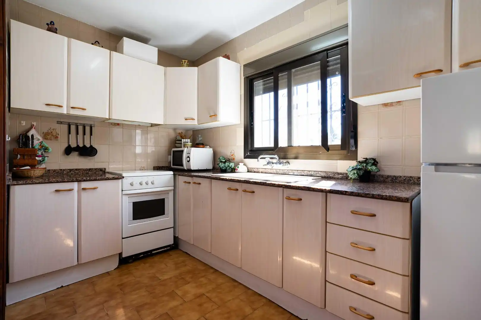 Kitchen of Houses for sale in Alcalà de Xivert  with Private garden, Terrace and Swimming Pool