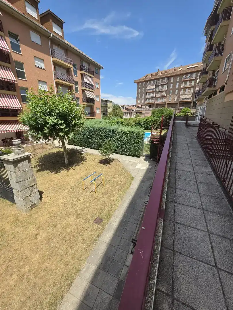 Jardí de Pis en venda en Béjar amb Jardí privat, Traster i Piscina