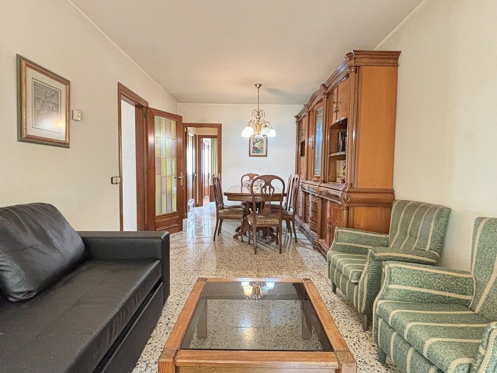 Sala de estar de Piso en venta en Ripoll con Calefacción, Terraza y Trastero