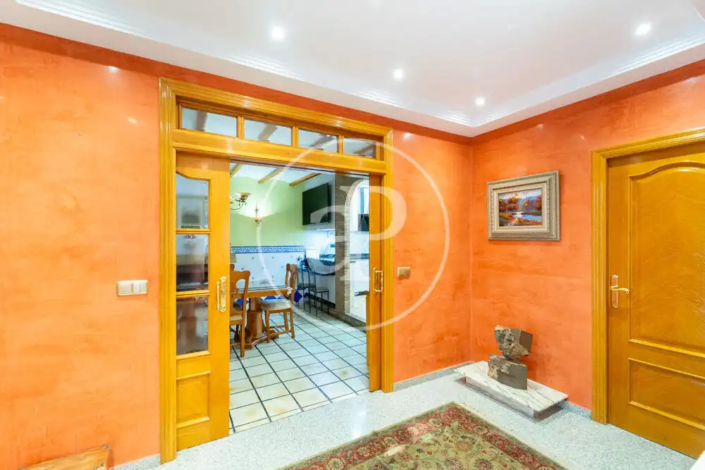Houses for sale in San Vicente del Raspeig / Sant Vicent del Raspeig  with Air Conditioner, Heating and Private garden