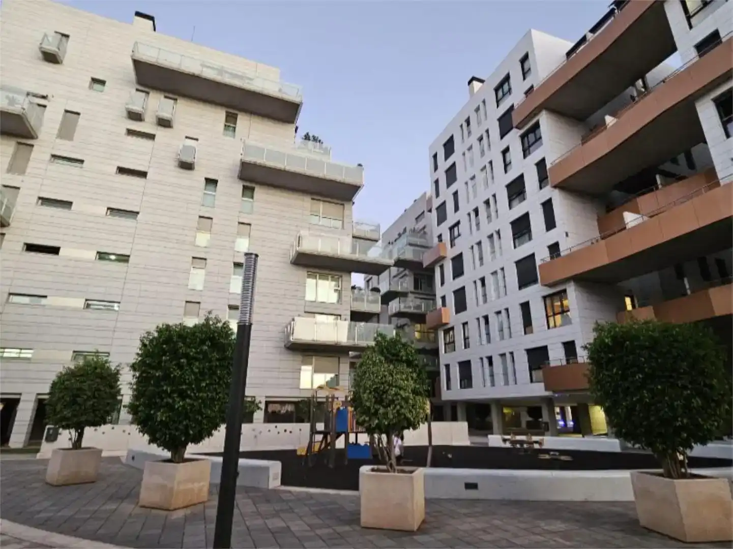 Vista exterior de Piso de alquiler en Murcia con Aire acondicionado, Parquet y Trastero
