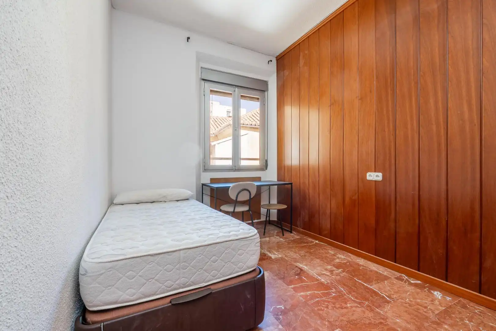 Bedroom of Attic for sale in Granada  with Air Conditioner, Terrace and Balcony