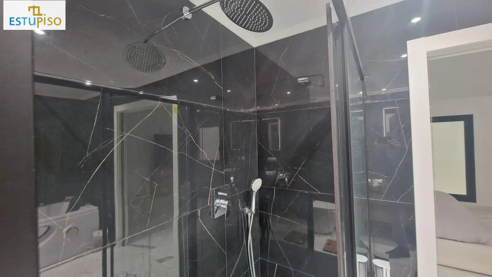 Bathroom of Houses for sale in Erriberagoitia / Ribera Alta  with Heating, Private garden and Furnished