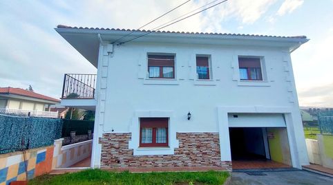 Foto 2 von Einfamilien-Reihenhaus zum Verkauf in Barrio Castañeda, Castañeda, Cantabria