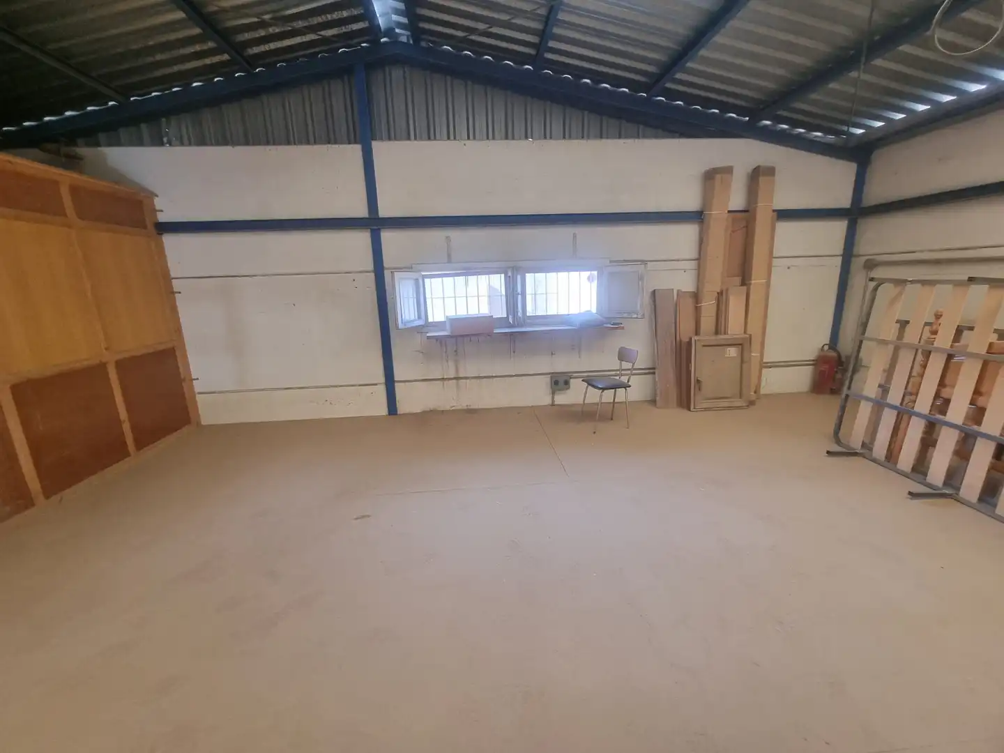 Industrial buildings for sale in Alhama de Almería
