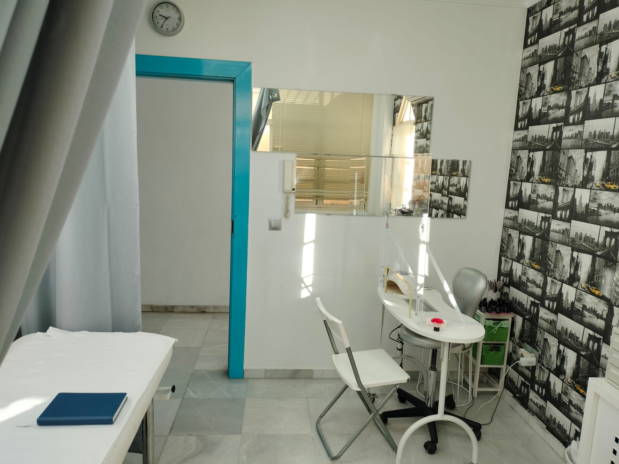 Premises for sale in Málaga Capital  with Air Conditioner and Heating