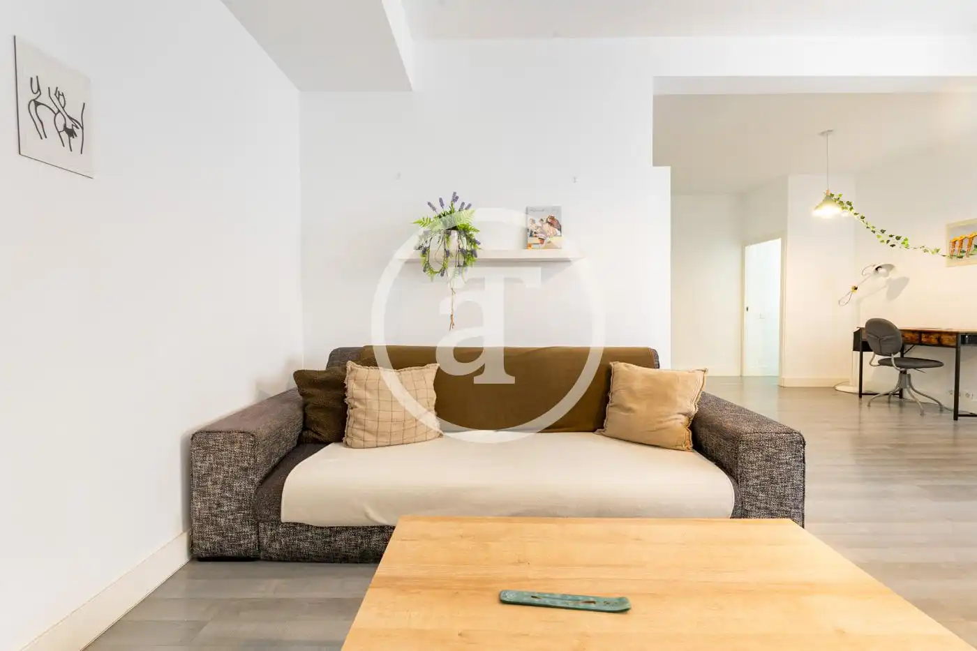 Living room of Flat for rent in Madrid  with Air Conditioner, Heating and Furnished