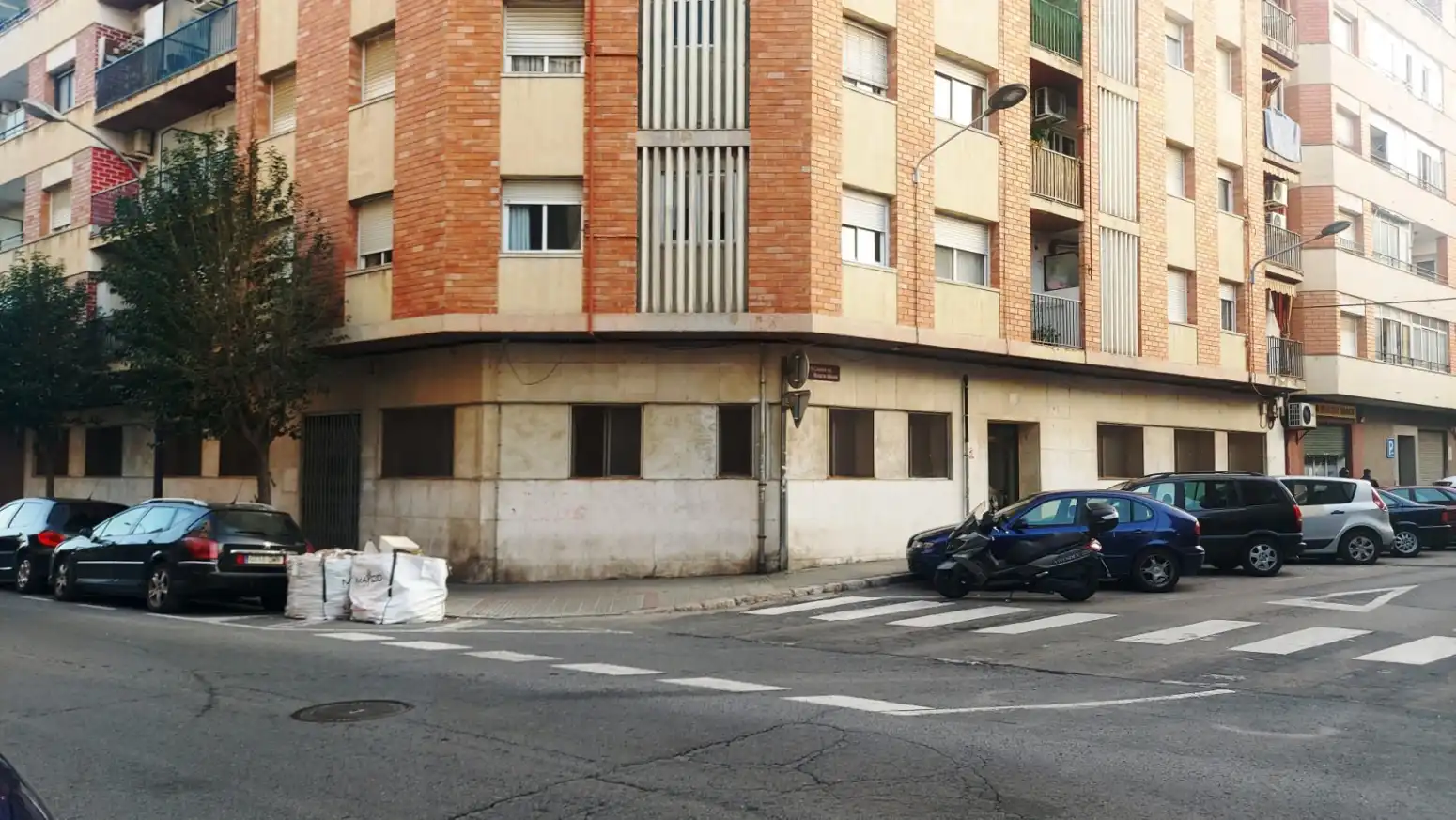 Local comercial en venda a Reus - Calle ANTONI FABRA I RIBAS, imagen 9