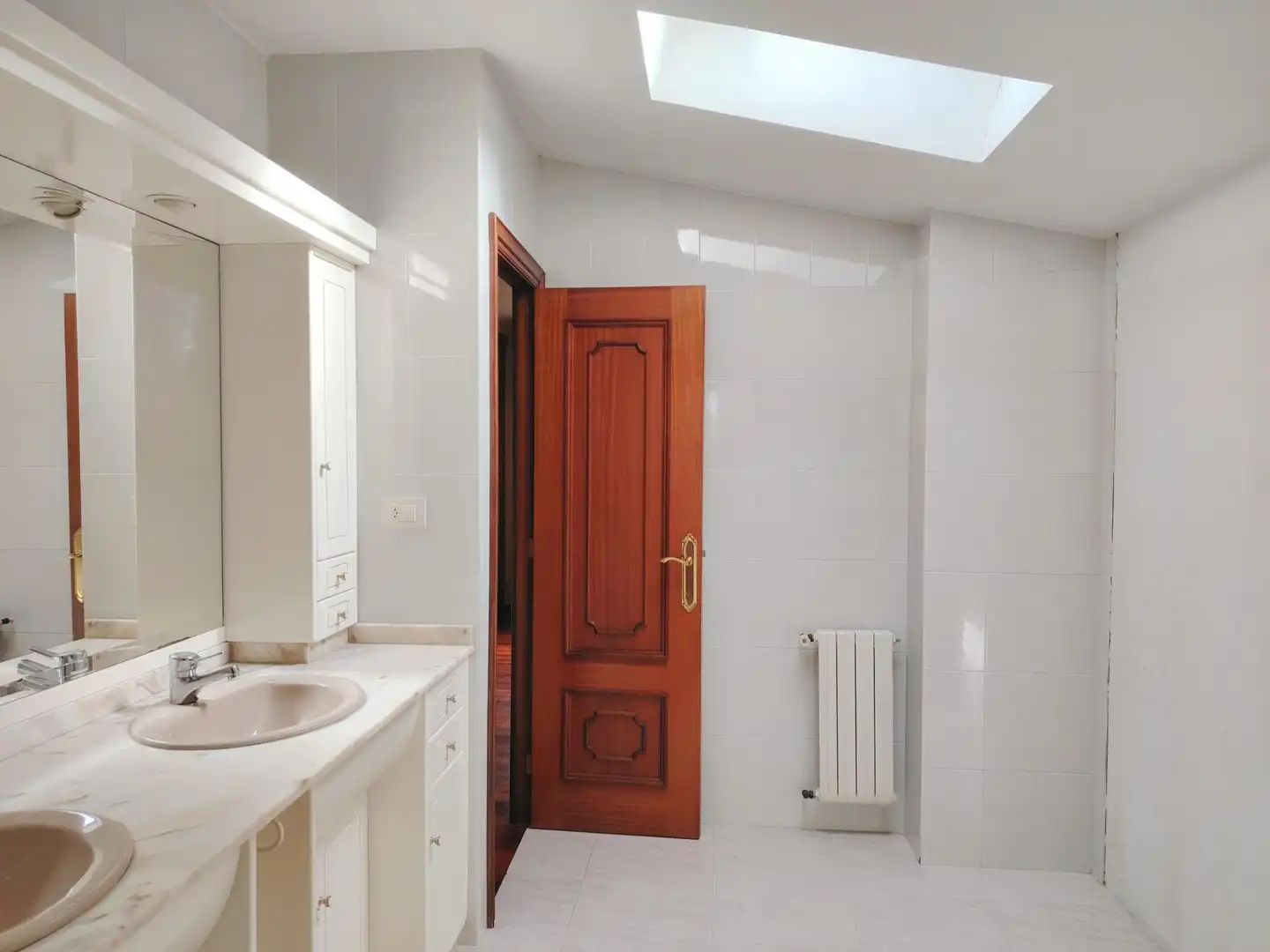 Baño de Casa o chalet en venta en Vigo  con Calefacción, Terraza y Balcón
