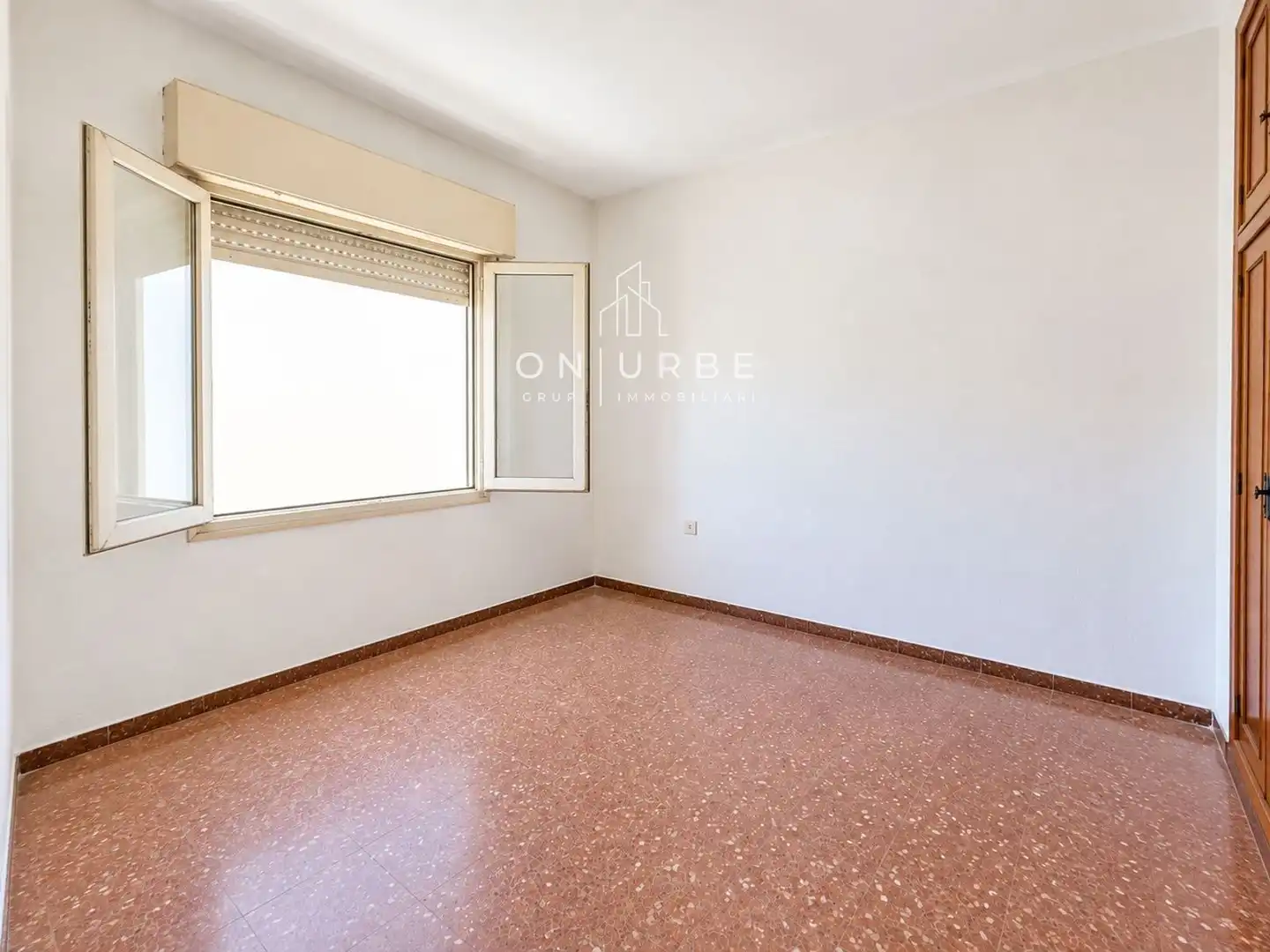 Bedroom of Flat for sale in Barcelona  with Heating, Terrace and Balcony