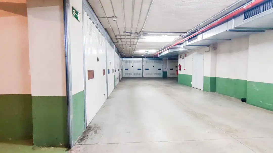 Parkplatz von Wohnung zum Verkauf in Donostia - San Sebastián  mit Heizung und Möbliert