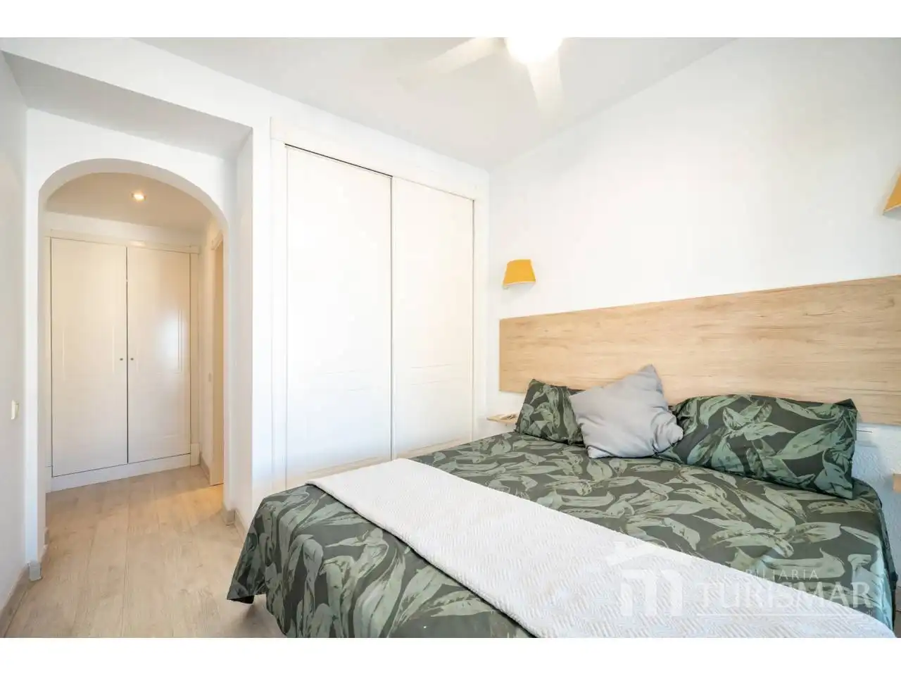 Schlafzimmer von Wohnungen zum Verkauf in Ayamonte mit Terrasse, Möbliert und Gemeinschaftspool