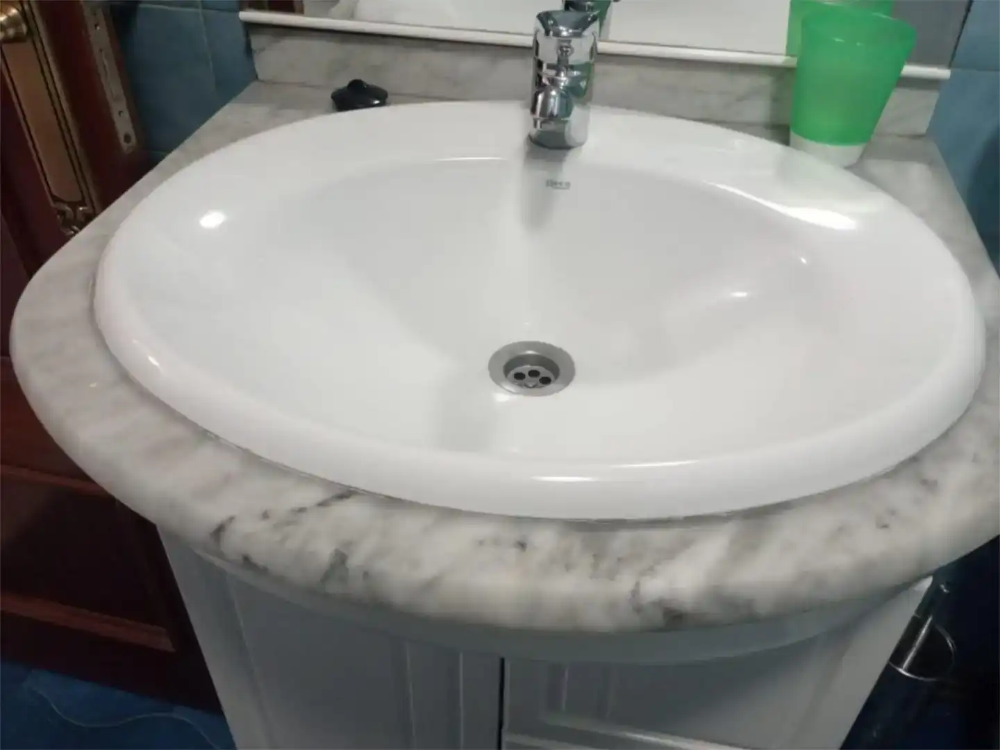 Baño de Piso de alquiler en Fozaneldi - Tenderina - Ventanielles