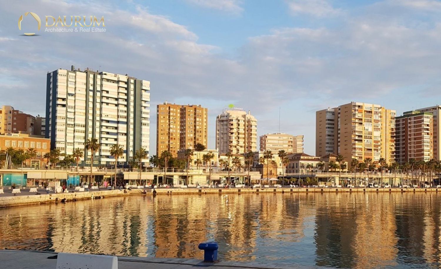 Exterior view of Flat for sale in Málaga Capital  with Air Conditioner, Heating and Private garden