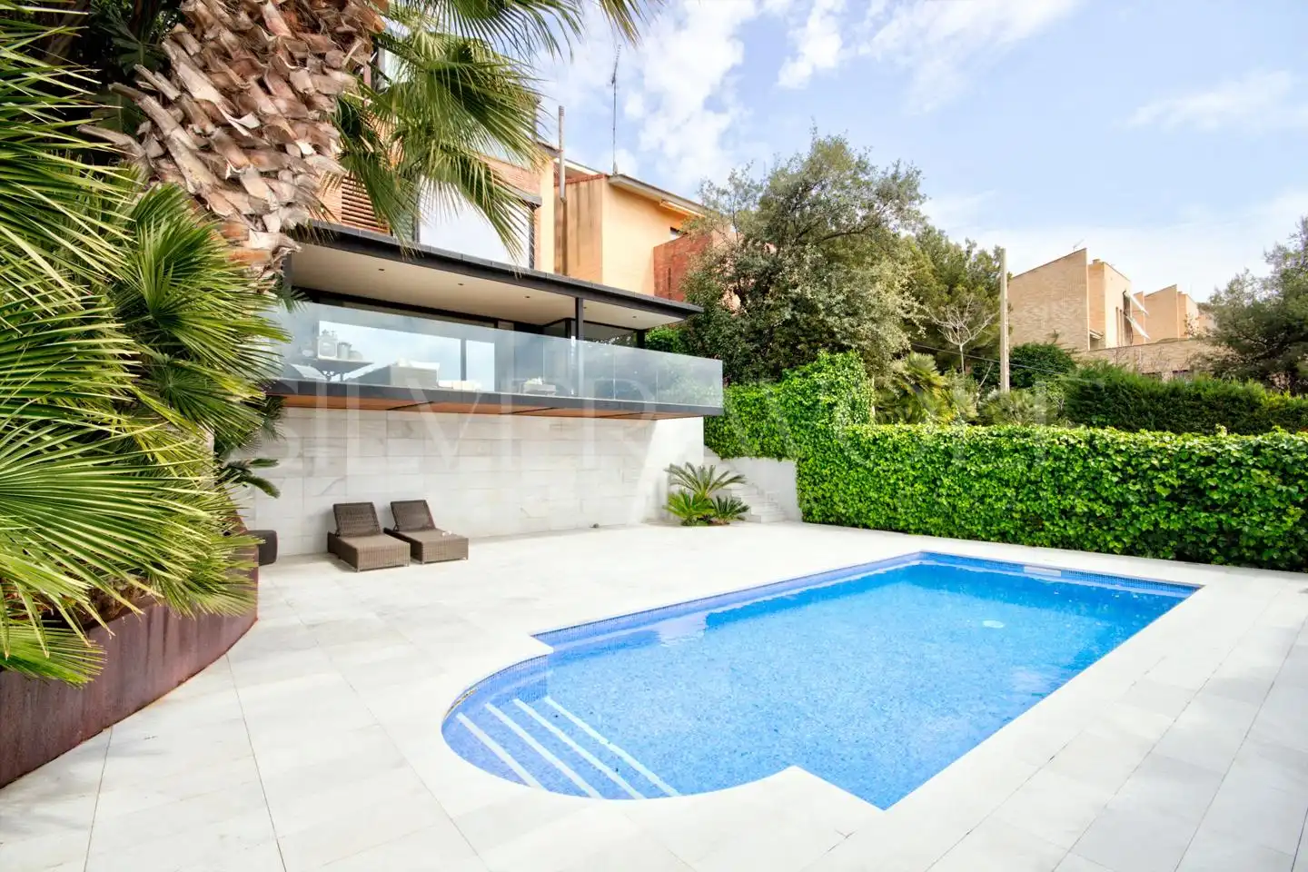 Piscina de Casa o chalet en venta en Sitges con Aire acondicionado, Calefacción y Jardín privado
